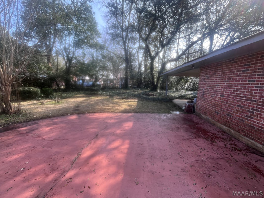 2924 Fernway Drive