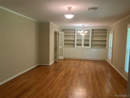 2924 Fernway Drive