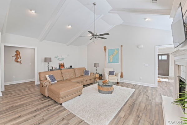 380 Crushing Heights