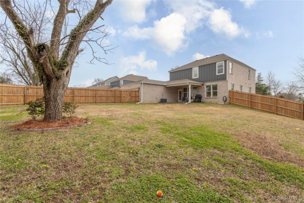 1620 Rosemary Park