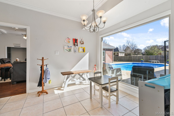 9430 HUNTINGDON Court