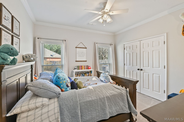 9430 HUNTINGDON Court