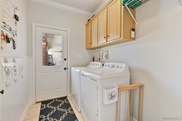 9430 HUNTINGDON Court