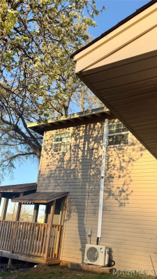 1348 Hillman Street