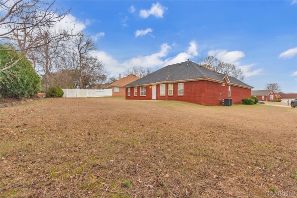 1018 AUTUMN RIDGE Road