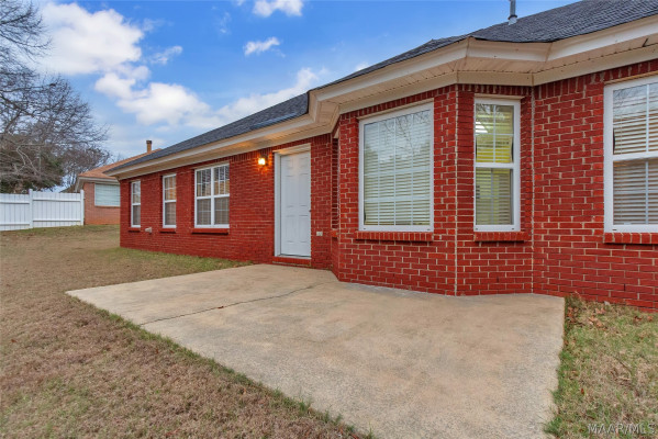 1018 AUTUMN RIDGE Road