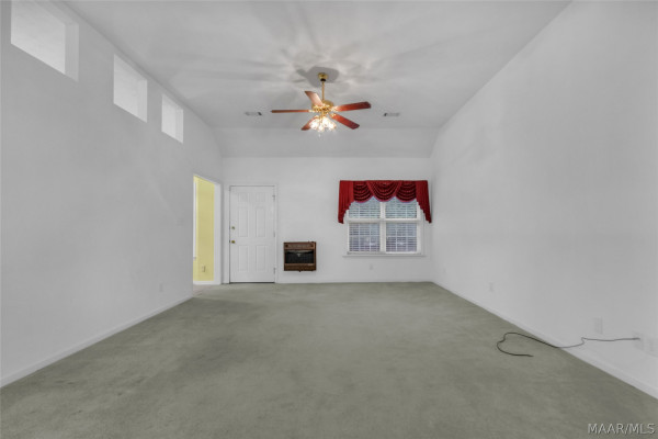 1018 AUTUMN RIDGE Road