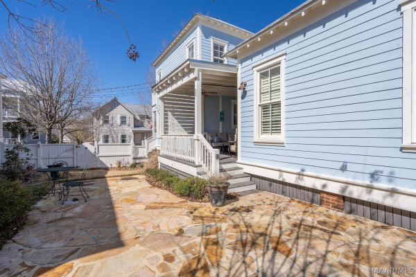 84 BRIGHT SPOT Street