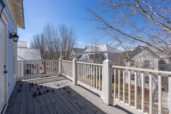 84 BRIGHT SPOT Street