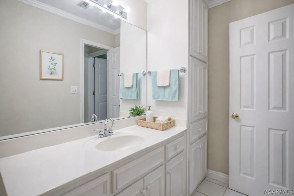 134 Laurelwood Drive