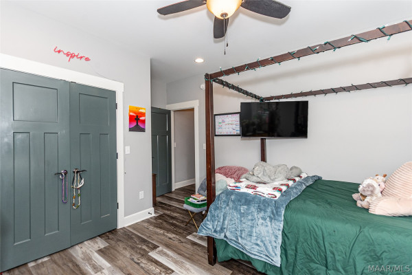 21 Loch Ridge