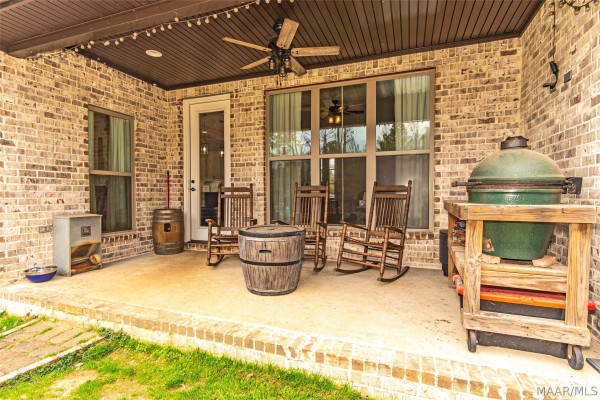 21 Loch Ridge