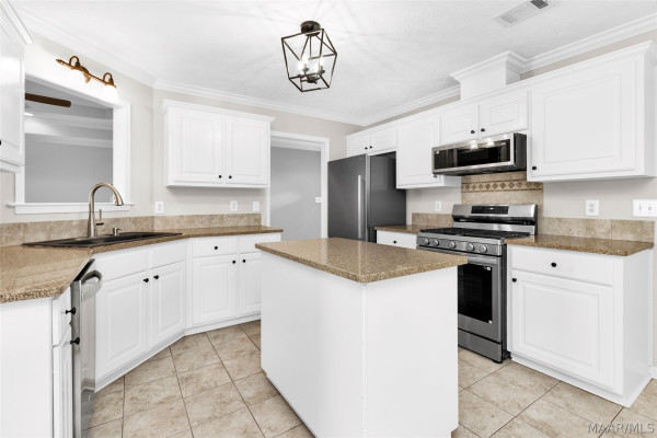 1958 Calumet Parkway