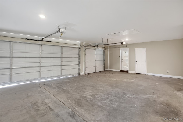 3161 Rolling Road