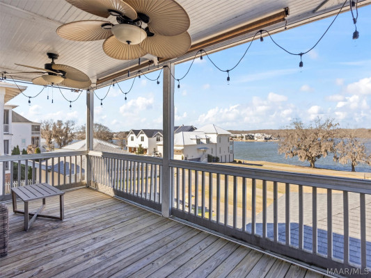 87 Double Oak Avenue