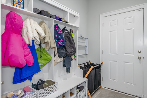 1286 Charleston Drive