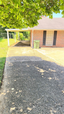3041 Willow Lane Drive