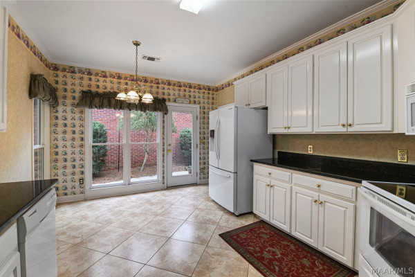 9105 GREEN CHASE Drive