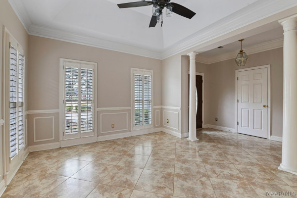 9105 GREEN CHASE Drive