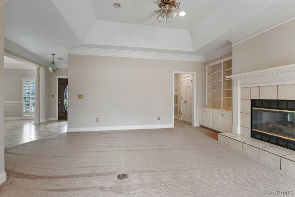 9105 GREEN CHASE Drive