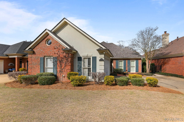 9105 GREEN CHASE Drive