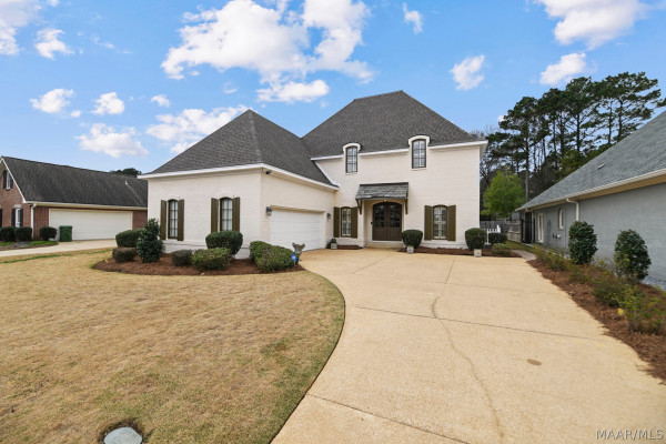 7048 Mid Pines