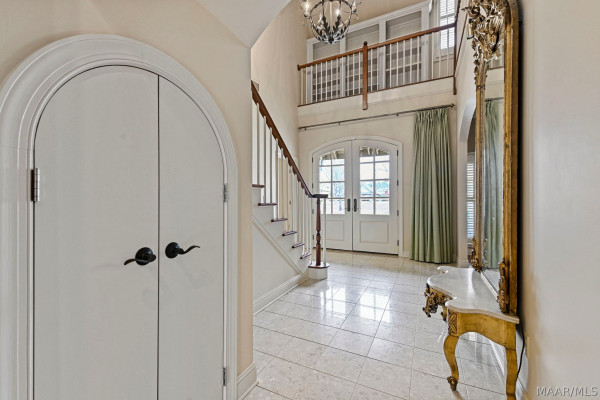 7048 Mid Pines