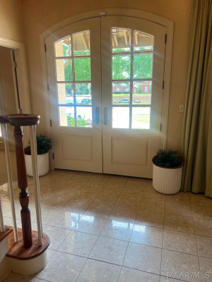 7048 Mid Pines
