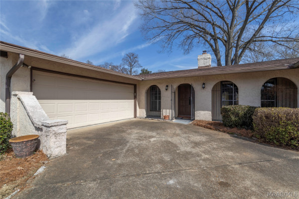 106 Saccapatoy Drive