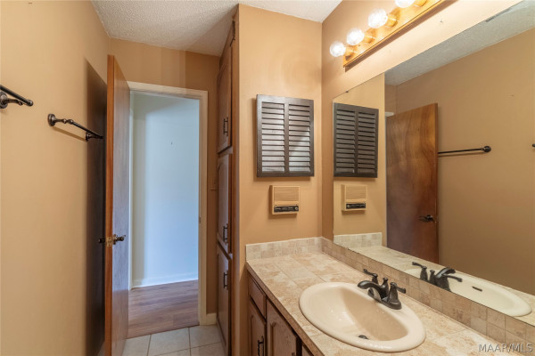 106 Saccapatoy Drive