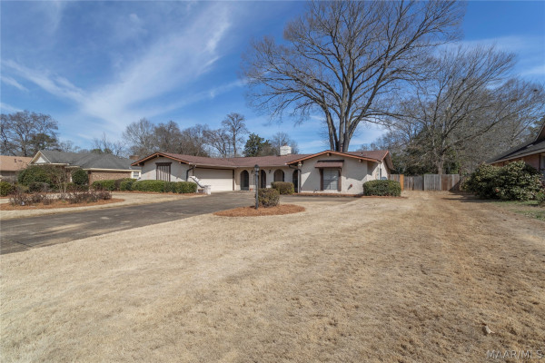 106 Saccapatoy Drive