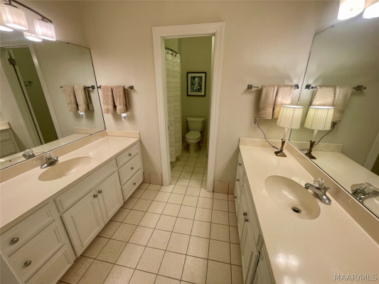 9865 Wynchase Circle