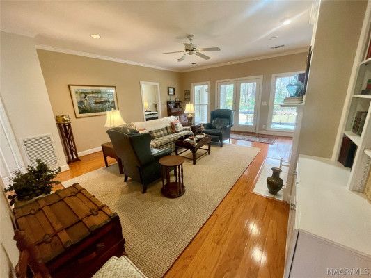 9865 Wynchase Circle