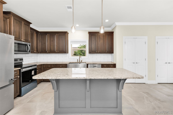 868 Brookwood Drive