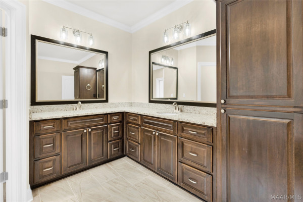 868 Brookwood Drive