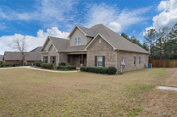 868 Brookwood Drive