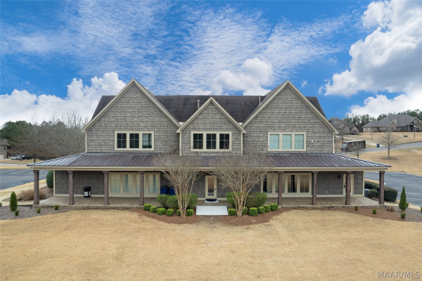 868 Brookwood Drive