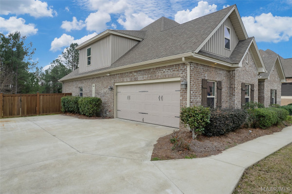 868 Brookwood Drive