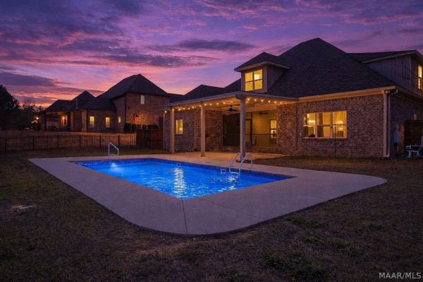 868 Brookwood Drive