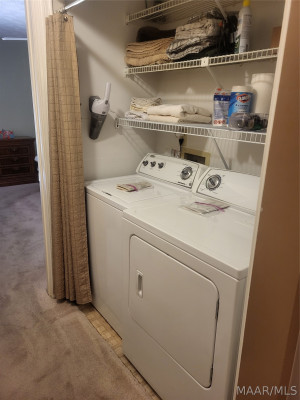 532 Hollow Wood Road