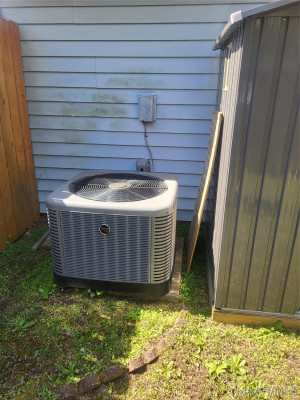 532 Hollow Wood Road