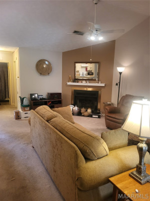 532 Hollow Wood Road