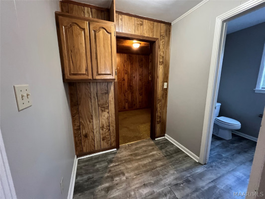 3243 N Colonial Drive