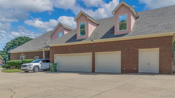 9462 Alysbury Place