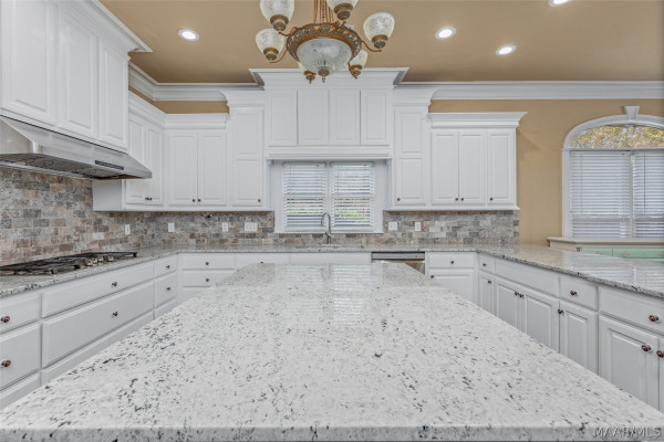9462 Alysbury Place