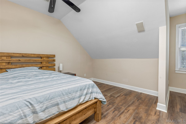 9462 Alysbury Place