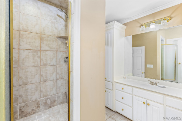 9462 Alysbury Place