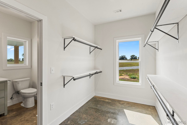 665 Thorn Trace