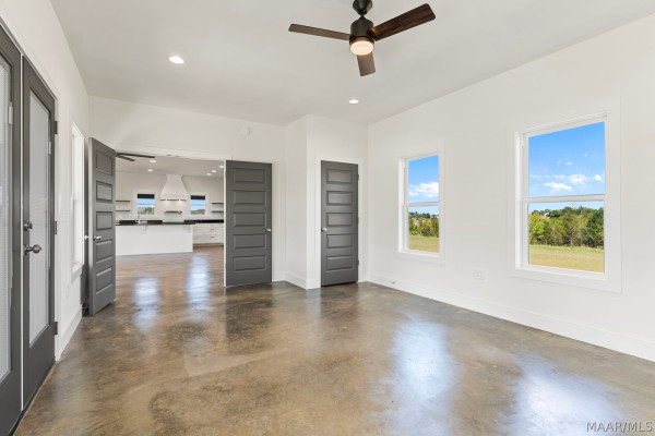 665 Thorn Trace
