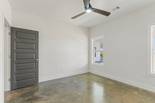 665 Thorn Trace